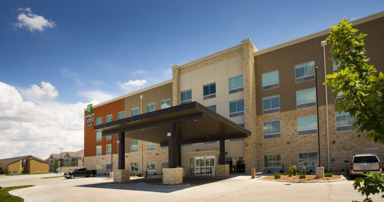 E3A8294 1 | Hotels | Jaco General Contractor