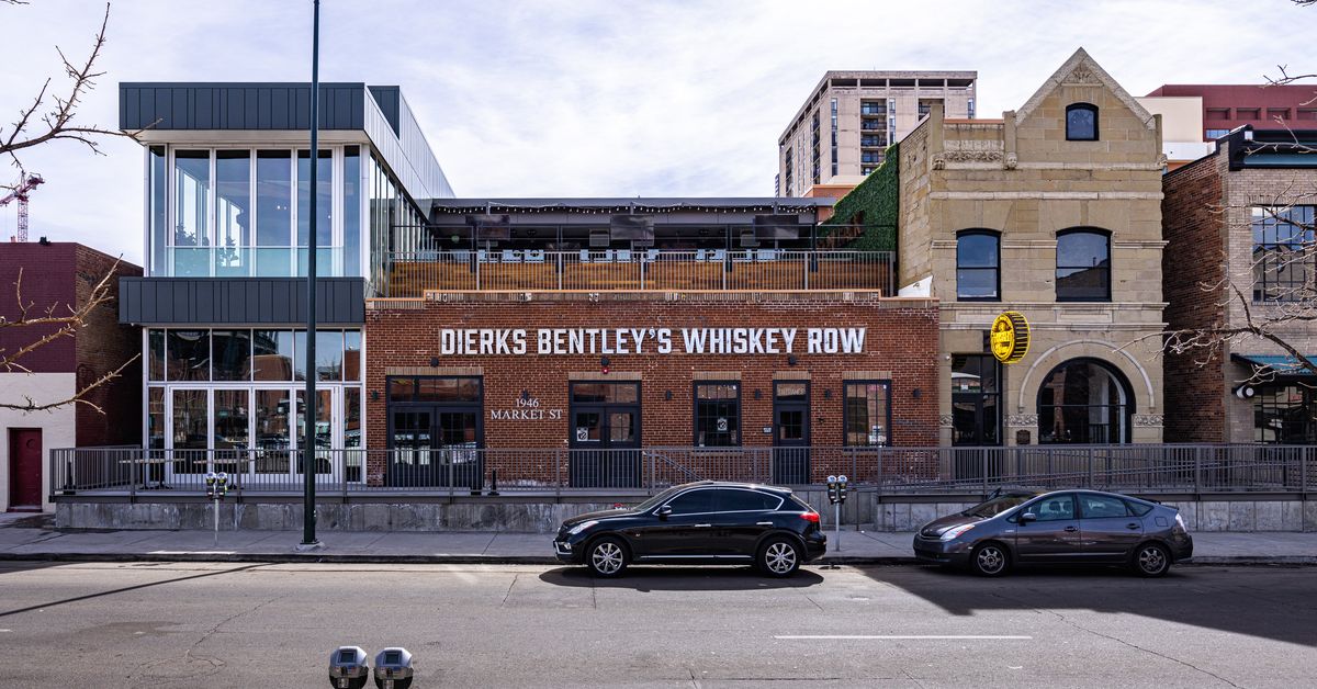 DIERKS BENTLEY WHISKEY ROW 35 | Resized 0G1A5596 Resized 0G1A5596 | DIERKS BENTLEY WHISKEY ROW | Jaco General Contractor