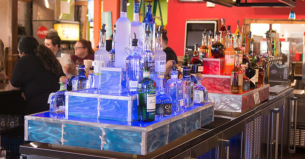 FUZZY'S TACO SHOP 48 | Resized Liquor stands 8346 1024x600 1 Resized Liquor stands 8346 1024x600 1 | FUZZY'S TACO SHOP | Jaco General Contractor